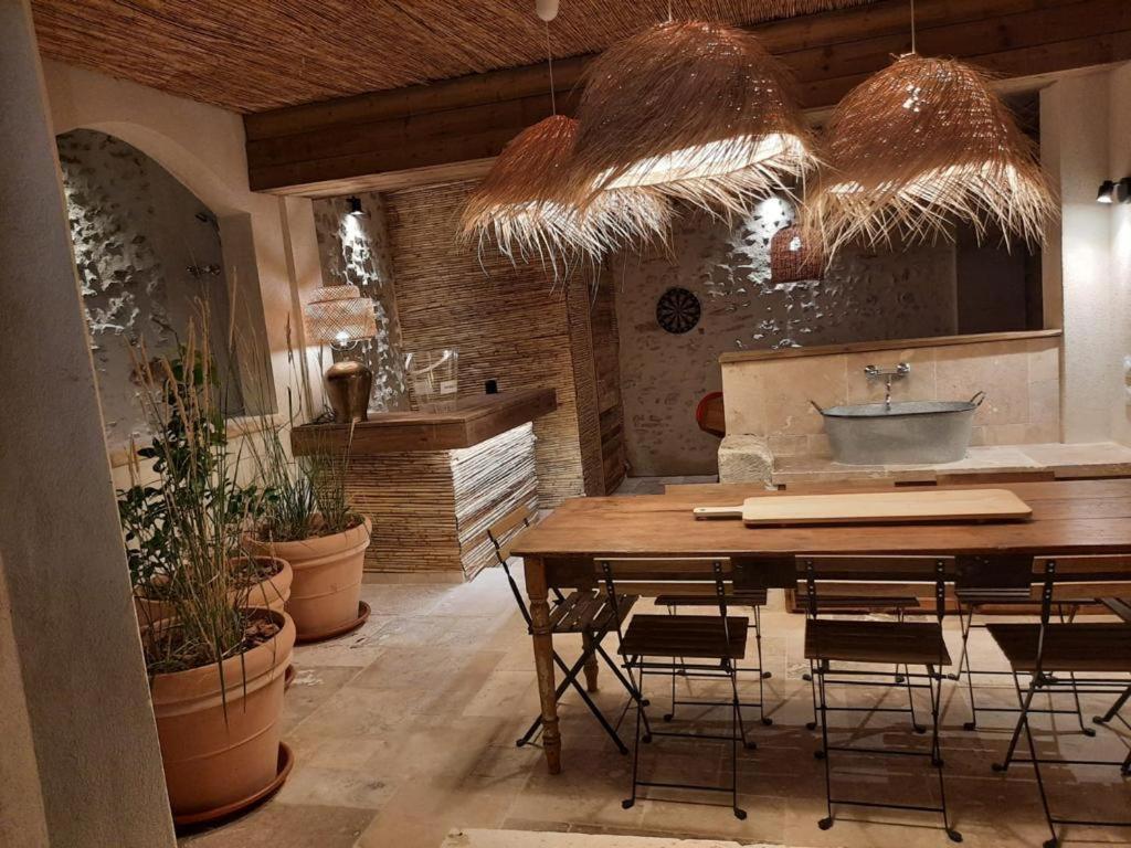 Drome Provencale Maison Familiale Calme Dans Village Valréas Eksteriør billede