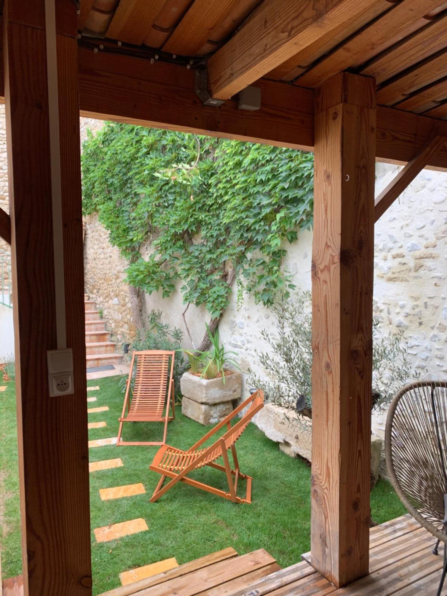 Drome Provencale Maison Familiale Calme Dans Village Valréas Eksteriør billede